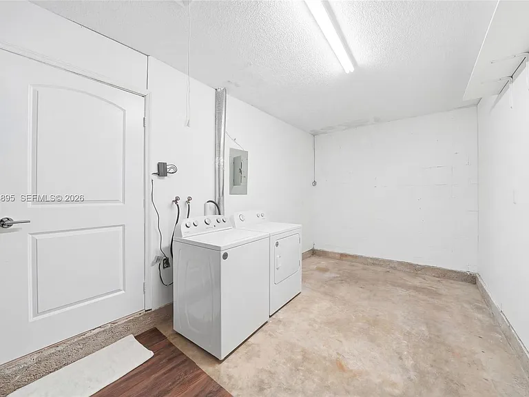 12715 SW 96th Ter — Photo 31