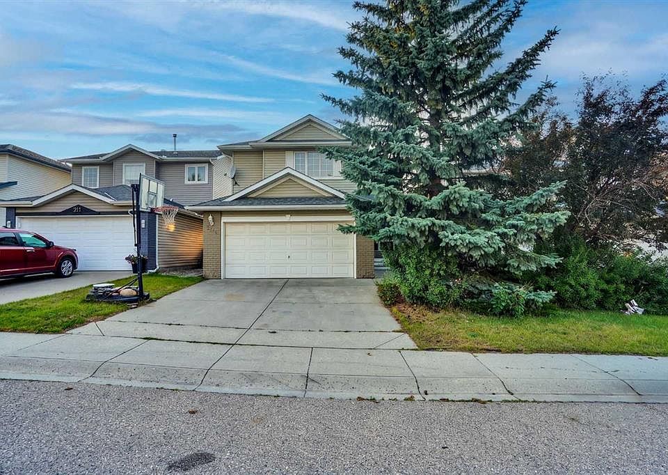 1st image of 207 E Citadel Peak Cir NW