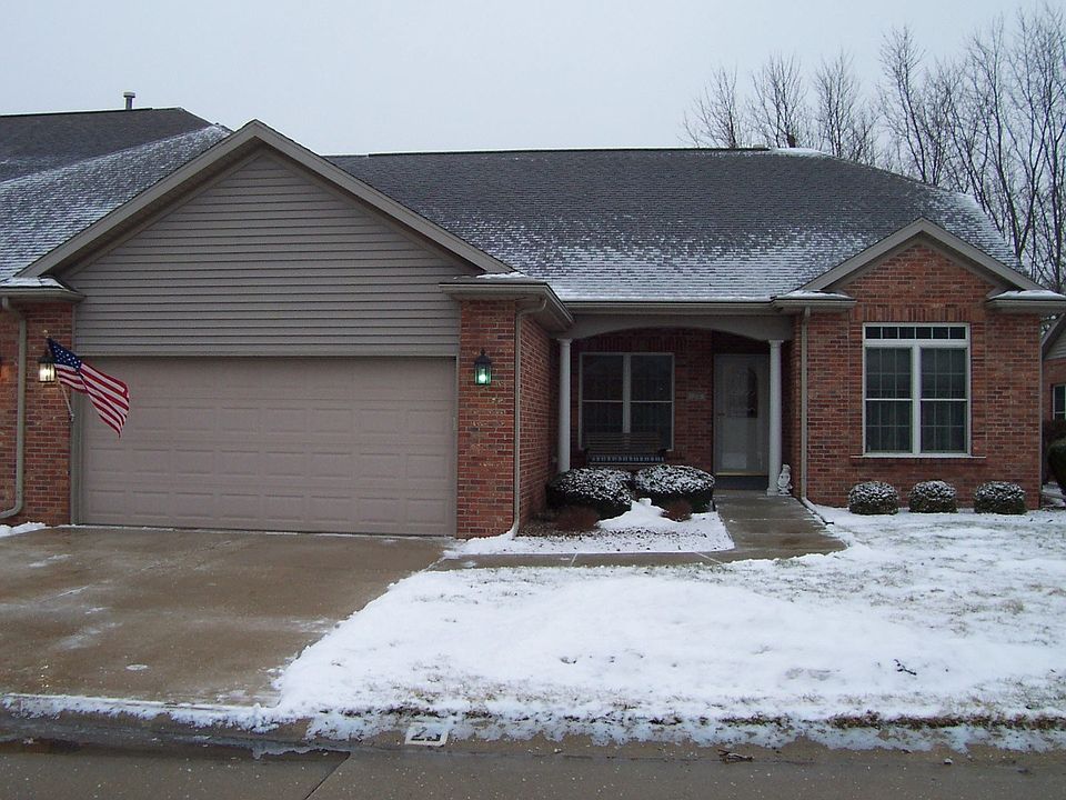 25 Laurel Wood Dr