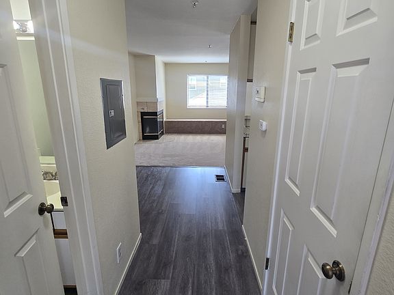 2nd image of 574 Chestnut St #6