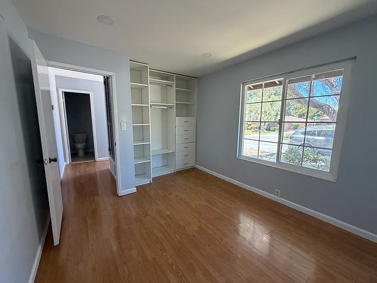 42911 Corte Habana — Photo 16