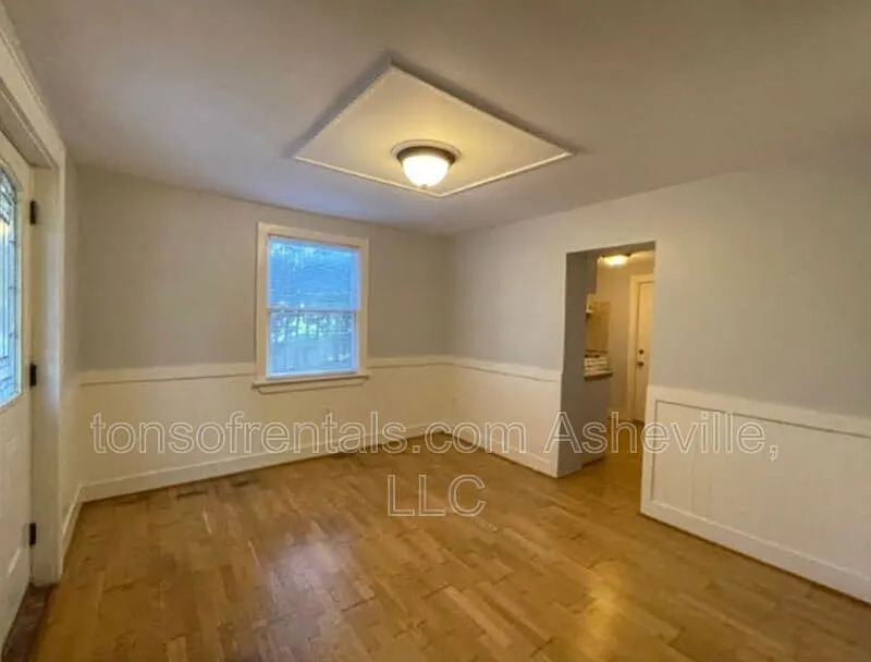 1 bed, 1.0 bath, 592 sqft, $1,195 — Photo 4