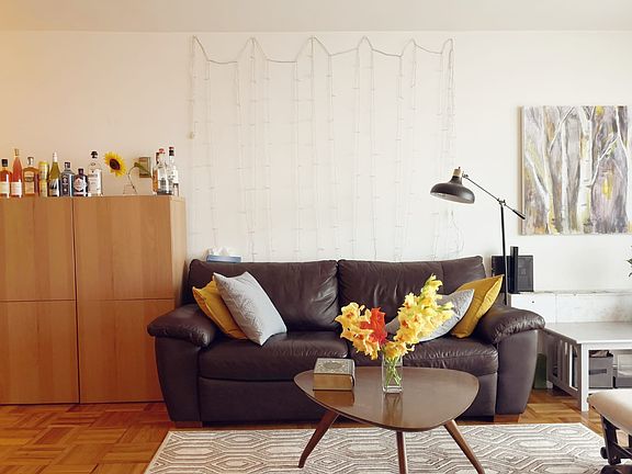 3rd image of 2100 Linwood Ave APT 18U