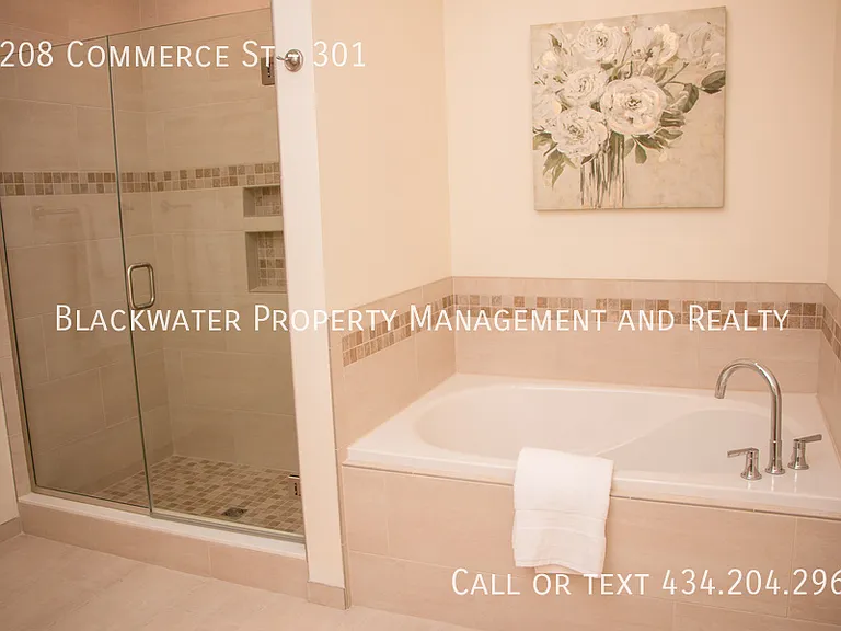 1208 Commerce St #301 — Photo 93