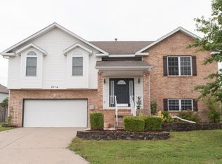 2716 N 30th St, Ozark, MO 65721