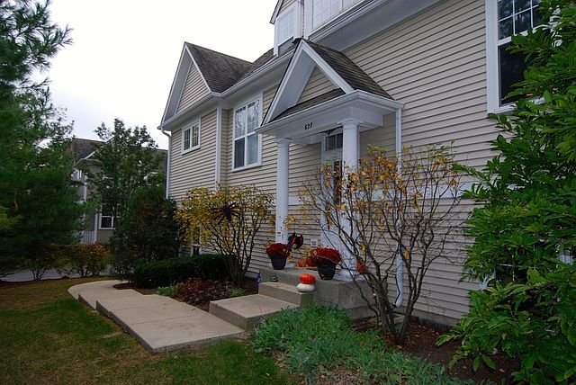 1st image of 627 Hurlburt Ct