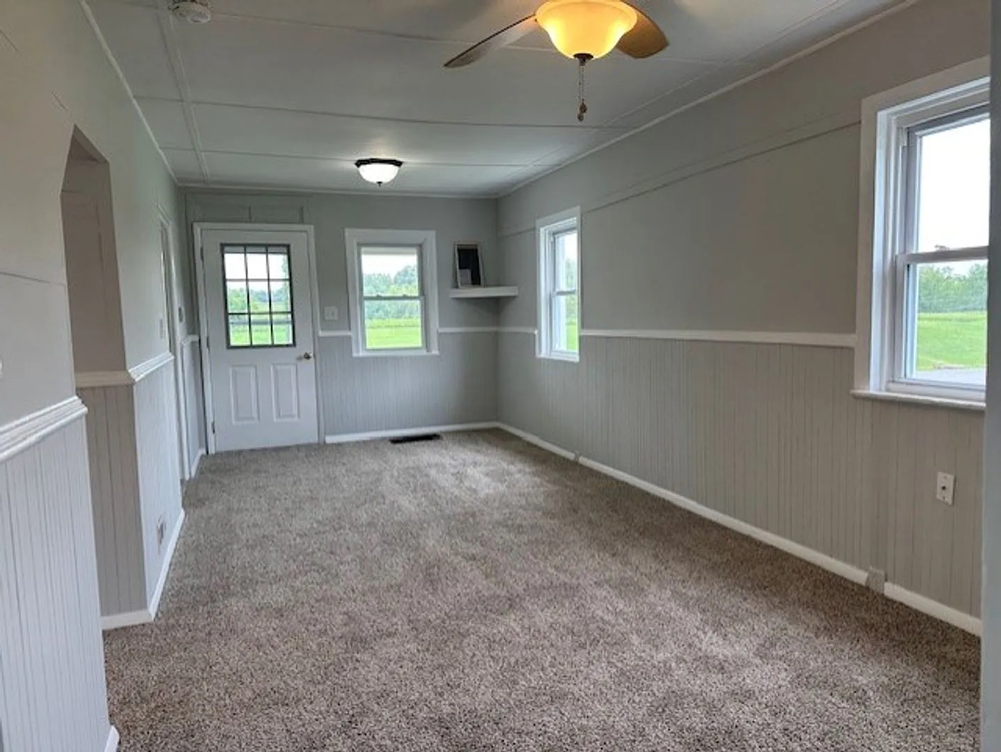 2-bedroom, 1-bathroom 1st floor apartment in Jonestown, PA/Lebanon School District. — Photo 3