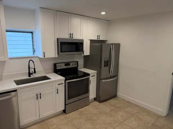 2335 NW 68th St, Miami, FL 33147