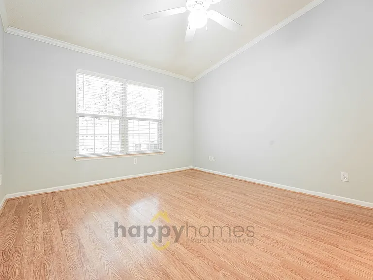 1627 Dexter Ln — Photo 16