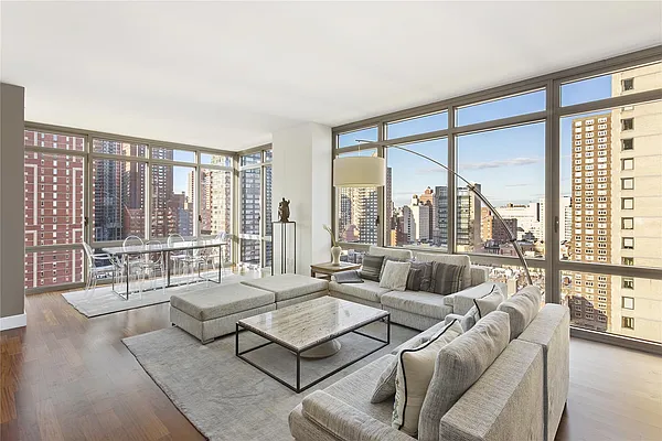 Sold by Douglas Elliman | media 8
