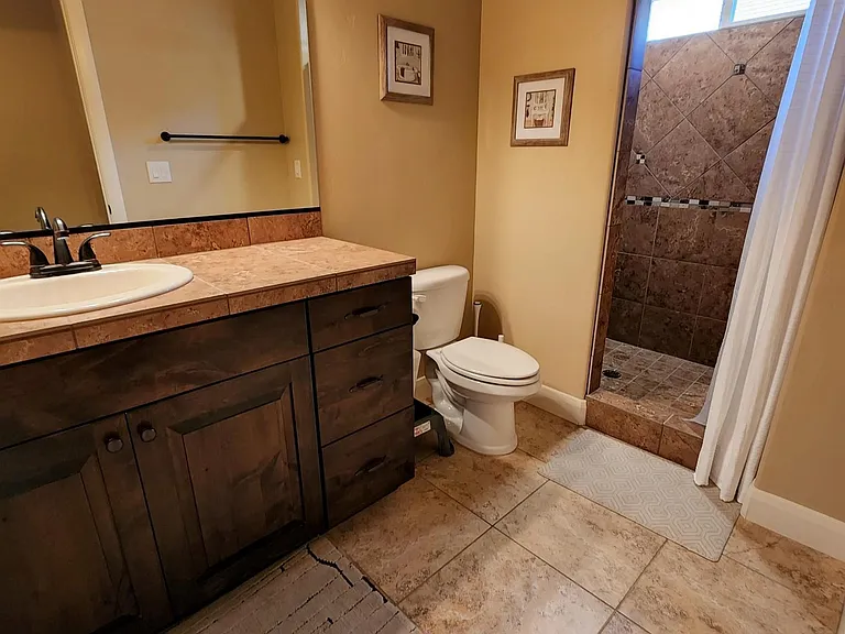 2031 E Colorado Dr #405 — Photo 8