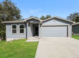 222 garcia, Seguin, TX 78155