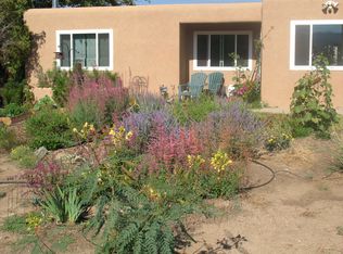 8205 Bart Ave NE, Albuquerque, NM 87109