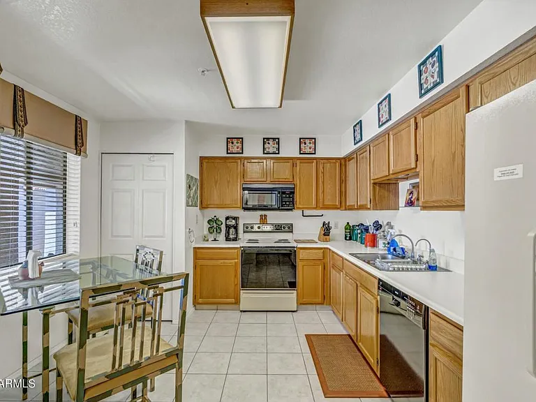 9460 E Mission Ln #214 — Photo 11
