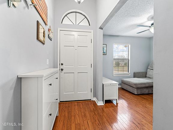 5th image of 2428 Ambrosia Dr