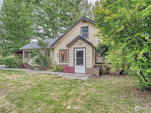 2nd image of 4621 Bethel Road SE