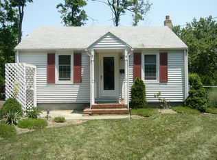 3 Magnolia Rd, Pemberton, NJ 08068