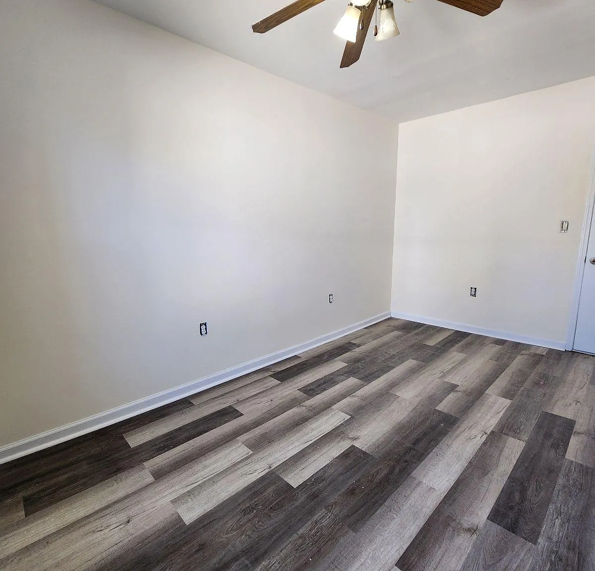 2 bed, $2,200 — Photo 3