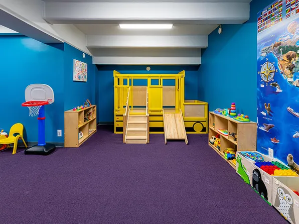 201 East 69th Street image 5 of 18