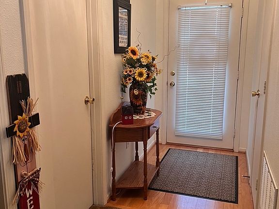 4th image of 216 Rapid Rill Ln