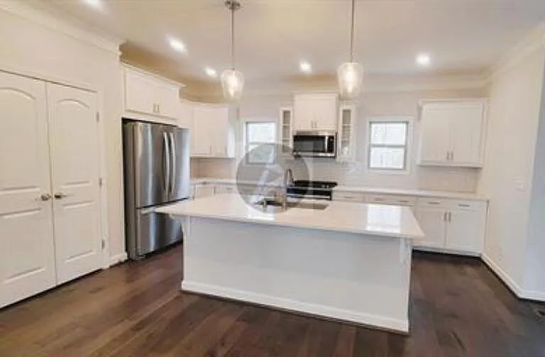 2892 Boone Dr NW — Photo 3