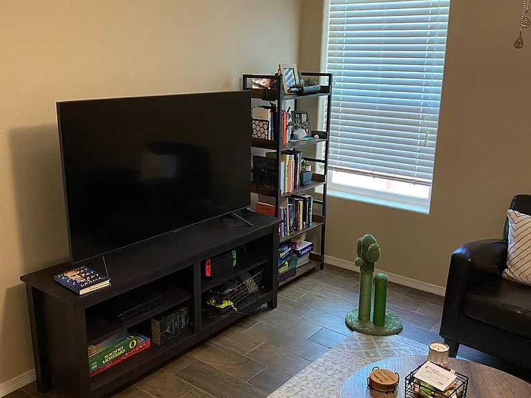413 Harvard Dr SE #C — Photo 11