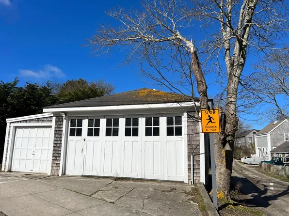 1 S Mill St, Nantucket, MA 02554
