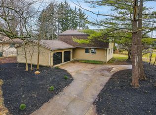 5417 York Ln N, Columbus, OH 43232