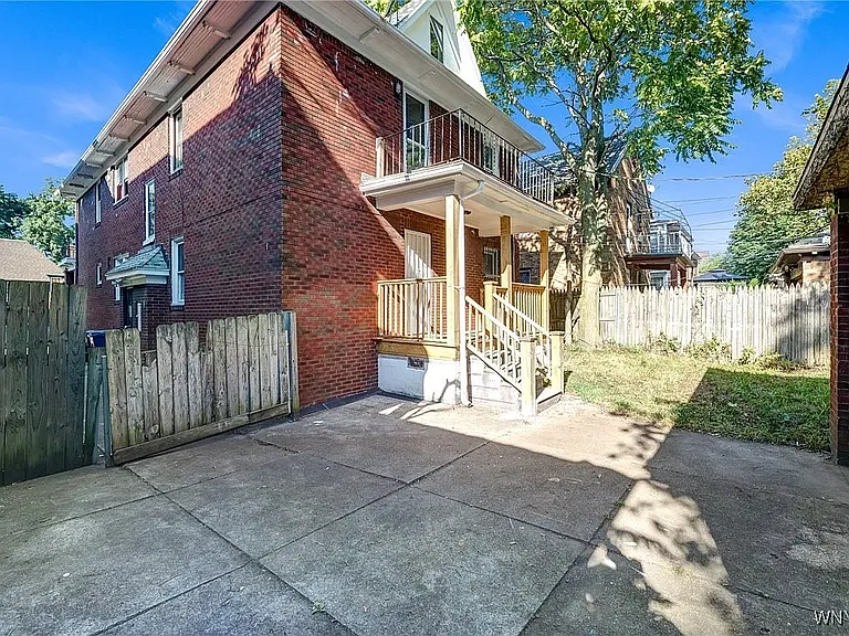 71 E Morris Ave #2 — Photo 3