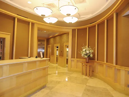 Sold by Mallan Real Estate Inc | media 26