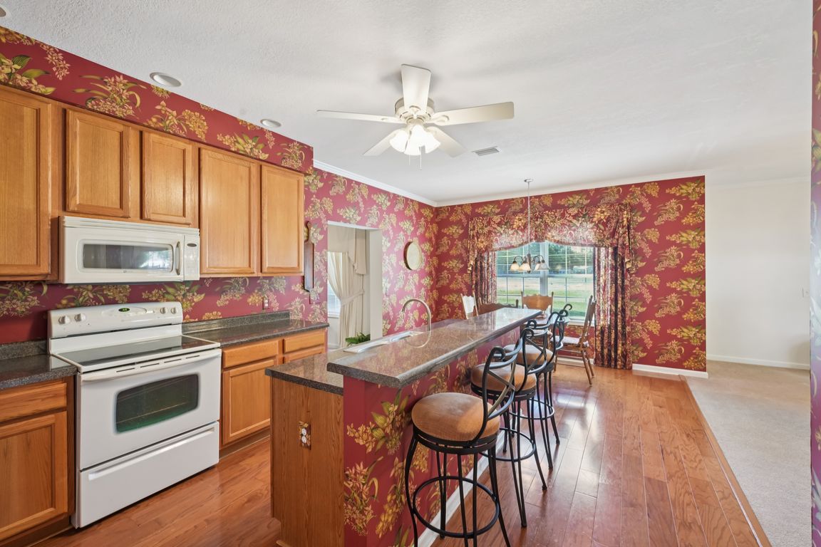 next background image