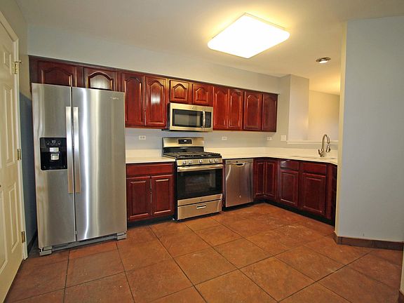 5th image of 9207 Brockton Ln #D