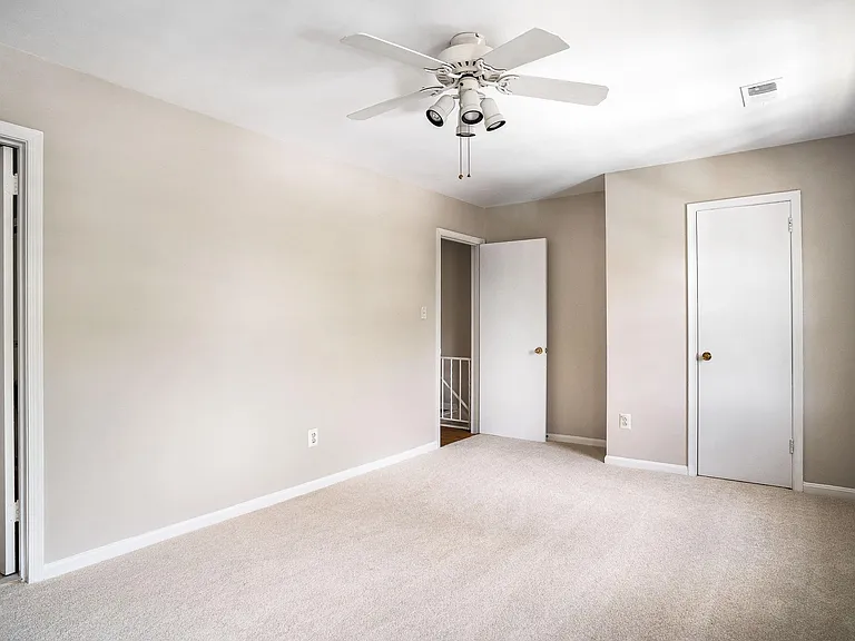 2804 Balliett Ct — Photo 12