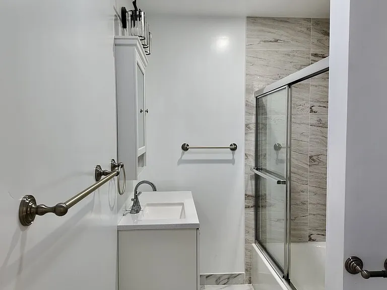 414 E Dryden St #3 — Photo 7