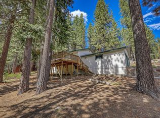 10284 Donner Trail Rd, Truckee, CA 96161
