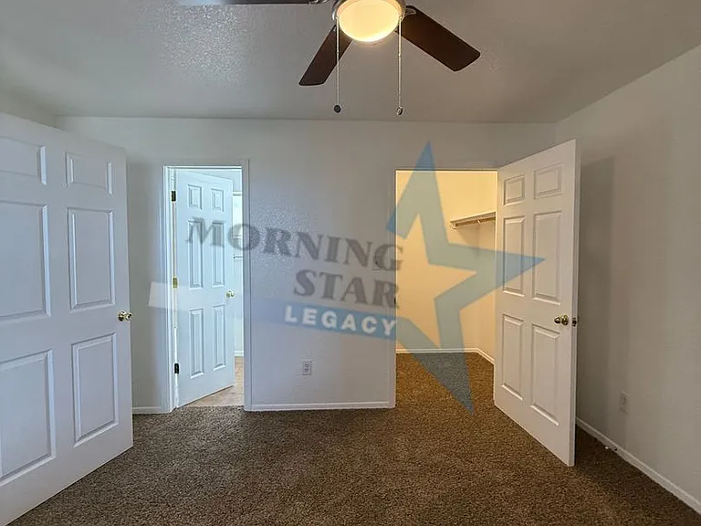 Spacious 2 bedroom floor plans! — Photo 16