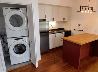 846 Indiana St #B, Lawrence, KS 66044