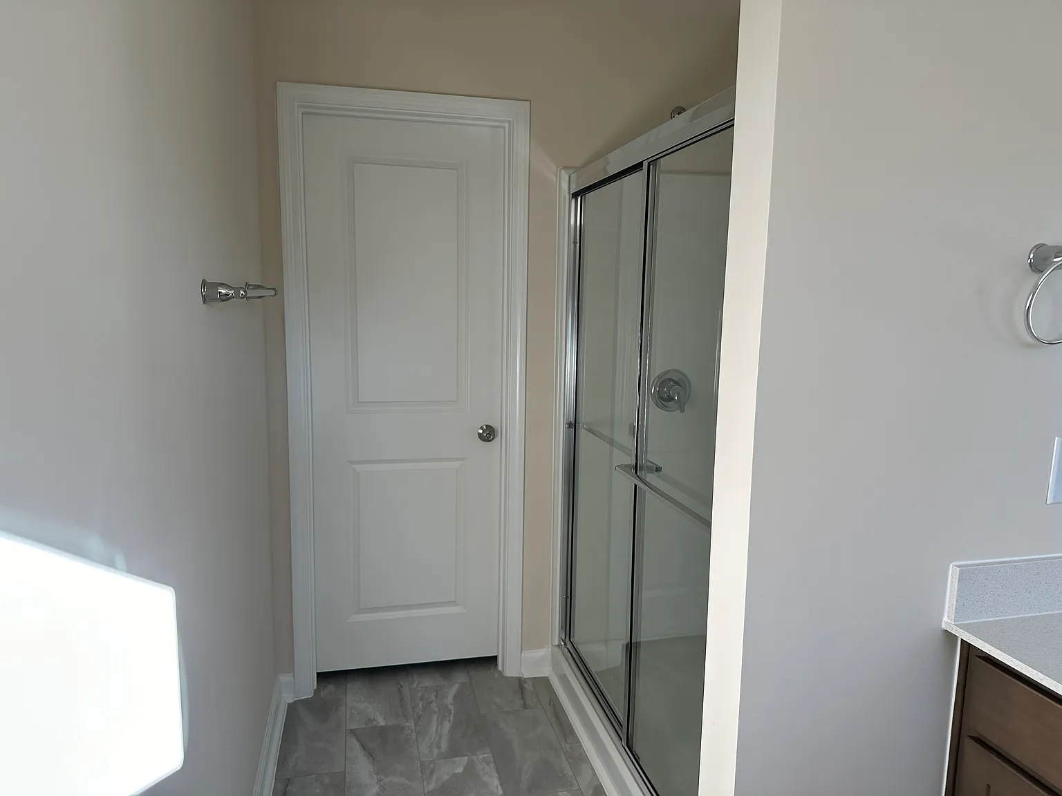 873 Falls Grove Trl — Photo 4