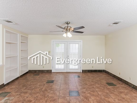 5th image of 13918 Villa Camino