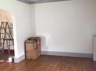 433 Burton St SE, Grand Rapids, MI 49507