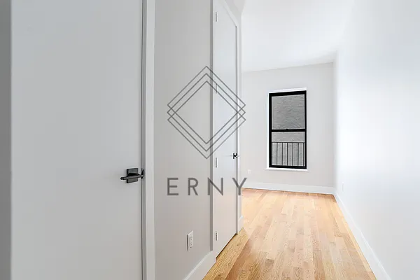Rented by ERNY LLC | media 3