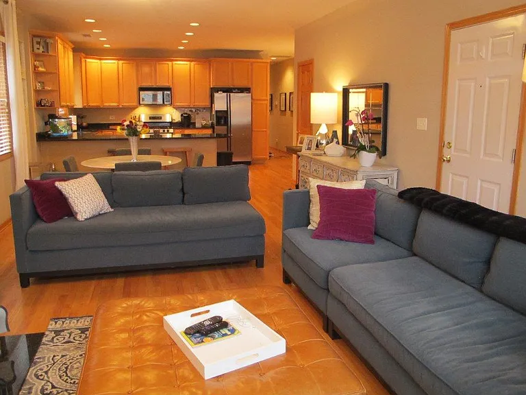 4335 N Ashland Ave #2 — Photo 8