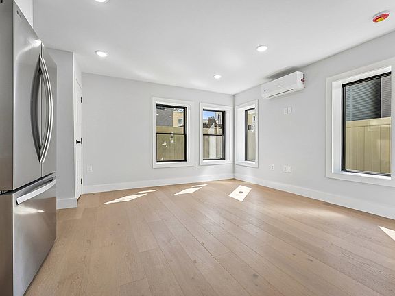 5th image of 85 Bleecker St #A