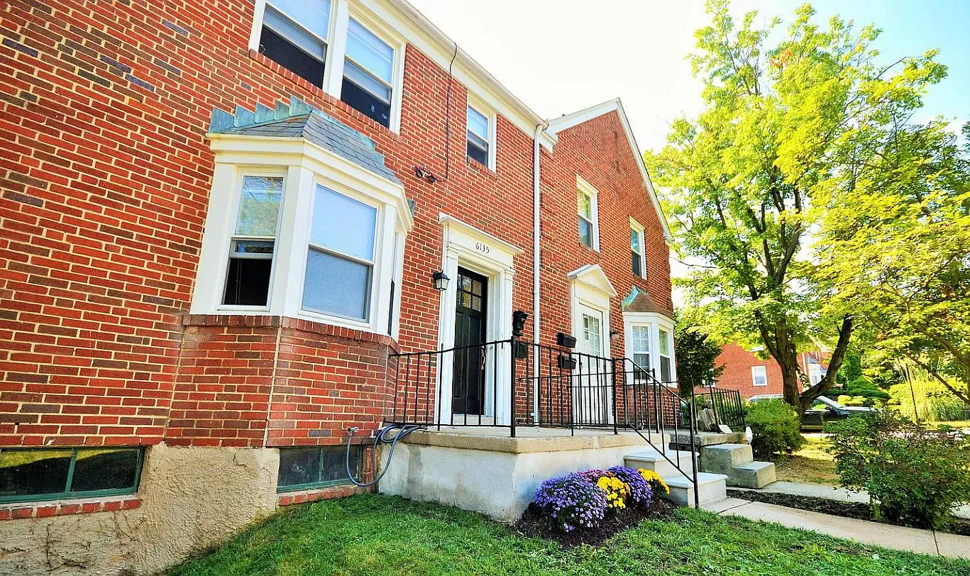 1 bed, 704 sqft, $1,250 — Photo 2