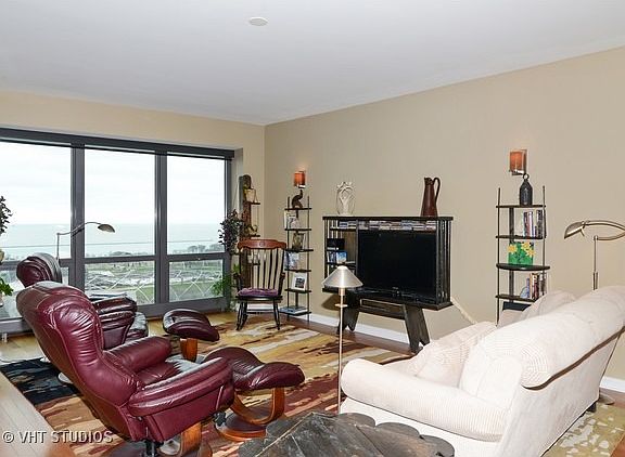 2nd image of 130 N Garland Ct APT 1705