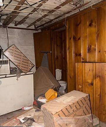 3rd image of 4815 N Hutchinson St