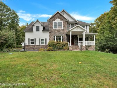 117 Constitution Dr #L-17, Moscow, PA, 18444
