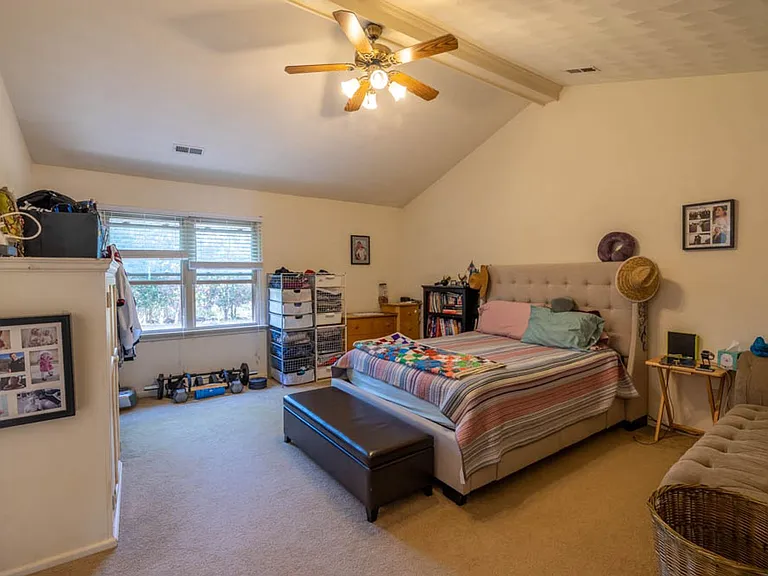 917 Fox Ridge Trl — Photo 16