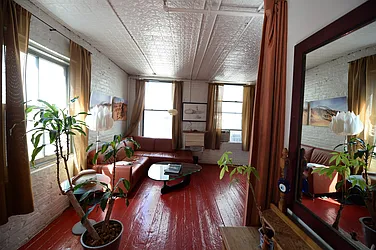 Rented by Level Group