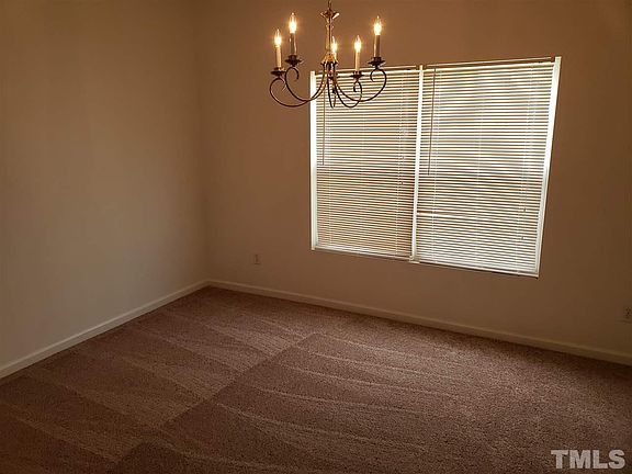 4th image of 4206 Hampstead Village Dr